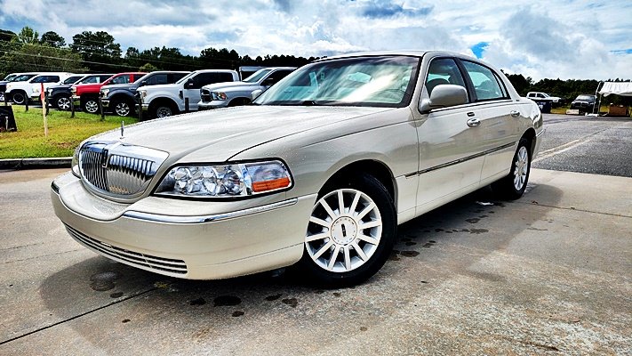 2006 Lincoln Town Car